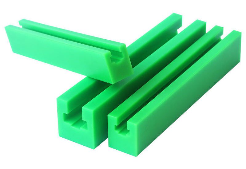 chain guides for roller chain